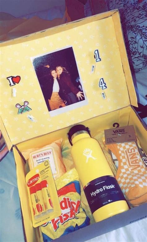Of The Best Box Of Sunshine Ideas From Vsco Birthday Gifts For Best Friend Birthday Diy