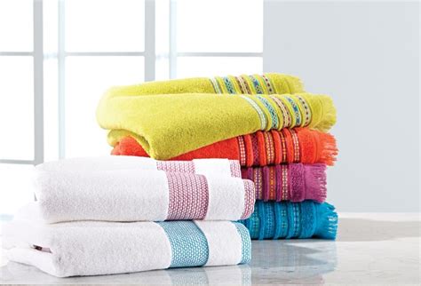 Huge selection of microfiber towels, mops, pads, cleaning cloths, & more. Dry off with DISTINCTLY HOME Spring bath towels. From ...