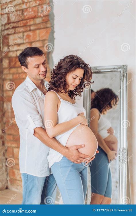 Beautiful Pregnant Woman And Her Husband Stock Image Image Of