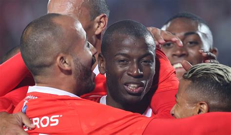 Pero en el caso de la salida de jugadores, afirmó que solo se iría alguno sin llegan ofertas importantes, entre esos osorio, delgado, torijano. América de Cali asegura que no tiene deudas con sus ...