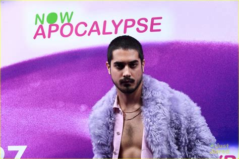 tyler posey shares kiss with sophia taylor ali at now apocalypse premiere photo 1219483