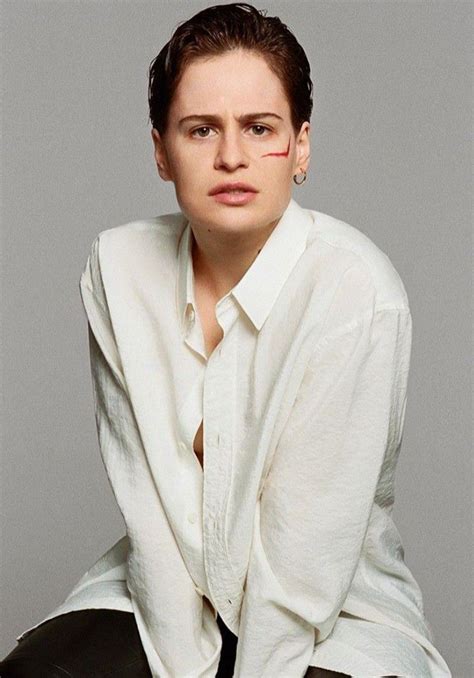 Christine And The Queens Pure Beauty Lesbian Beautiful People Hair