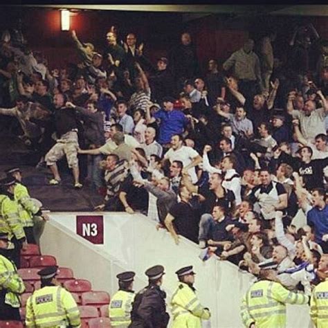 • west ham v millwall hooligans 2009. Football Hooligan Pictures: West Ham v Millwall in 2009 ...