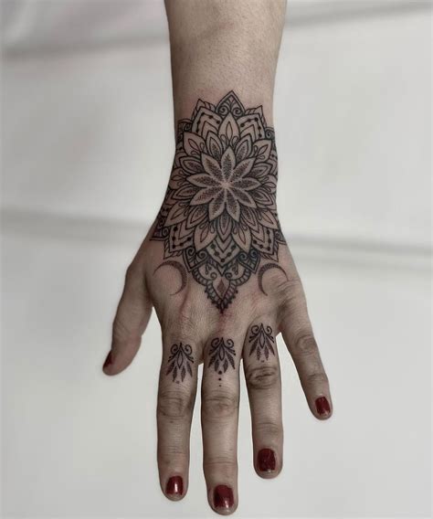 Tatuagem de mandala as MELHORES inspirações para tatuar 50 fotos