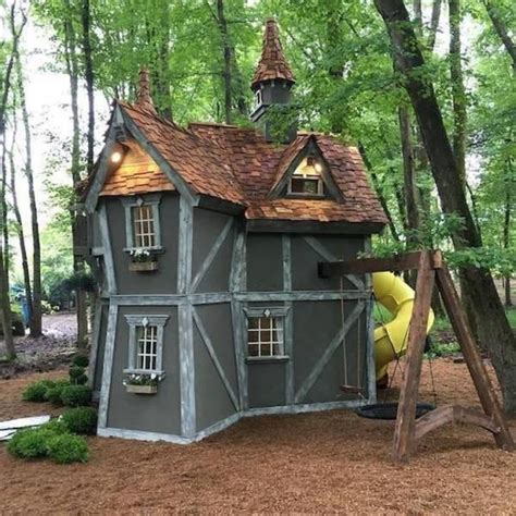Awesome Playhouses For Kids 21 Pics