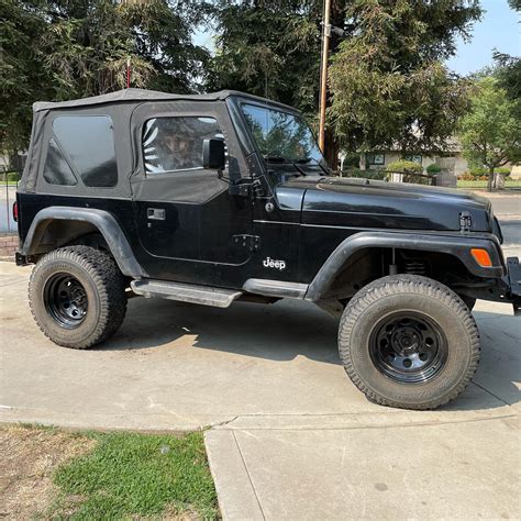 Pictures Of 31” Tires With 2 25” Lifts Page 2 Jeep Wrangler Tj Forum
