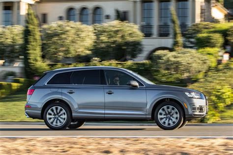 Maybe you would like to learn more about one of these? 2018 Audi Q7 News and Information | conceptcarz.com