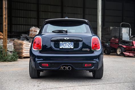 Mini coopers are iconic cars with a large and growing following. Review: 2017 MINI Cooper S 5-Door Seven Edition | Canadian ...