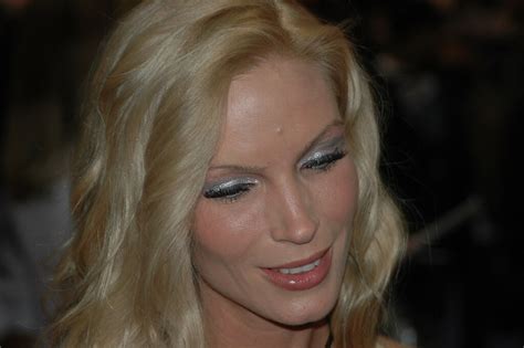 diamond foxxx at the 2005 avn expo follow diamond on twitt… flickr