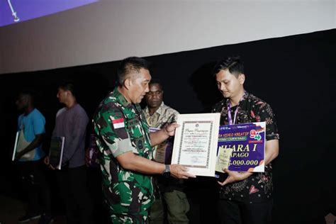 Korem 172/PWY Adakan Acara Nonton Bareng (Nobar) Video Para Pemenang Di