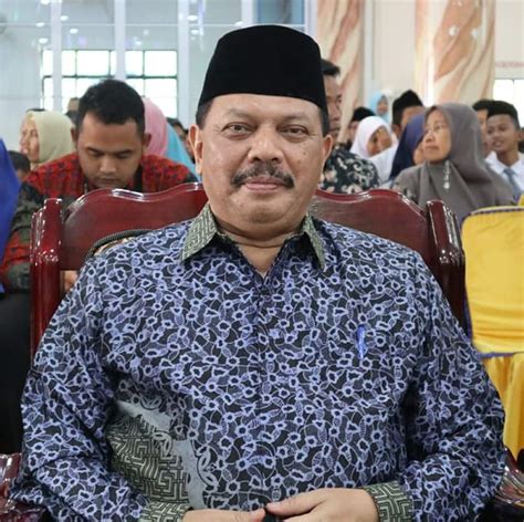 Ibu pejabat jabatan pendaftaran negara putrajaya, kementerian dalam negeri no 20, persiaran perdana, presint 2 pusat pentadbiran kerajaan persekutuan 62551 wilayah persekutuan putrajaya. BUMD KIG Buka Penjaringan Direksi dan Komisaris ...
