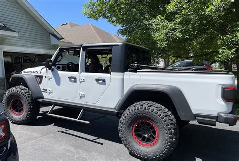 First Jt With Oem Factory Halfdoors Jeep Gladiator Jt News Forum