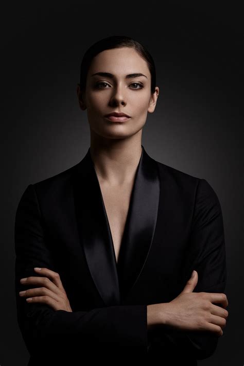 Business Woman In Black Suit Business Headshots Women Business