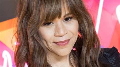 The Tragic Real Life Story Of Rosie Perez 2022