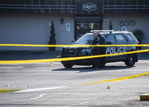 man fatally shot by police at vancouver shopping center identified the columbian