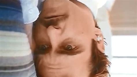 Viral Video Joaquin Phoenixs Forehead Makes One Super Cute Alien