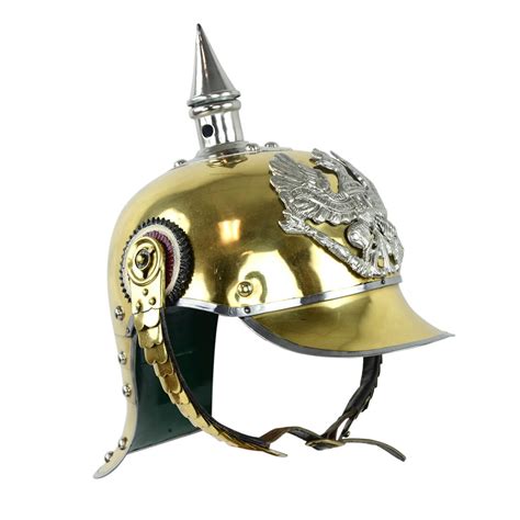 No german ww1 miniifigure army is complete without the iconic pickelhaube. PickelHaube 1889 PreuBen Kurassier Brass AH6035B Deepeeka
