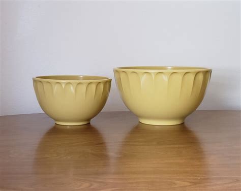 Two Boonton Bowls Vintage Set Of Kitchen Mixing Bowls Made Etsy