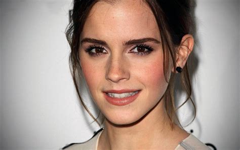 Wallpaper Emma Watson Girl Face Hd Widescreen High Definition