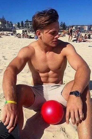 Shirtless Male Beefcake Athletic Muscular Jock Beach Dude Hunk Photo X D Picclick Ca
