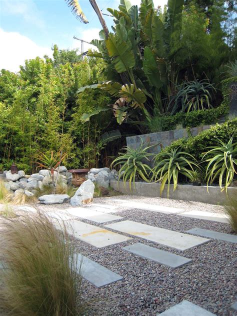 Click below to contact rl landscaping for your outdoor lighting. 11 Inspirational Rock Gardens To Get You Planning Your Garden