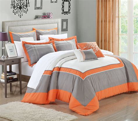 Orange comforter bedding sets that are available on the site are woven fabrics and made from the finest quality cotton, polyester fiber, etc for maximum comfort and style. Orange and Grey Bedding Sets