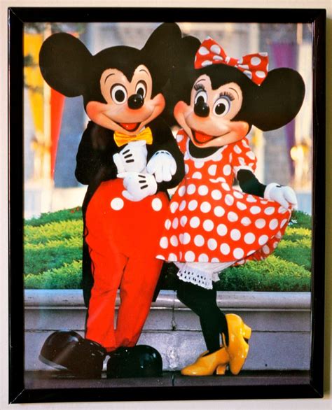 Vintage Walt Disney World Castle Micky And Minnie Mouse Picture