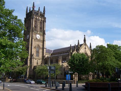 Official instagram account of leeds united #lufc www.tiktok.com/@leedsunited. Leeds Minster - Wikipedia
