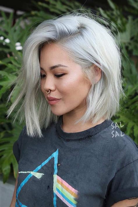 This hairstyle provides volume to thin hair. 42 New Short Hairstyles for 2019 - Bobs and Pixie Haircuts ...