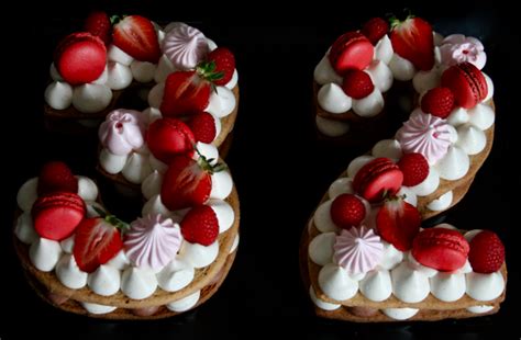 Aux fruits rouges ou au chocolat il ravira les petits et les grands. Le Number Cake - Casserole & Chocolat