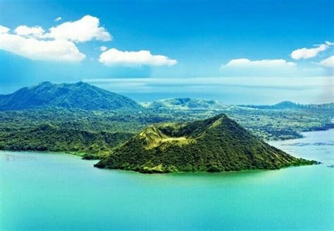 Taal Volcano Tour From Tagaytay