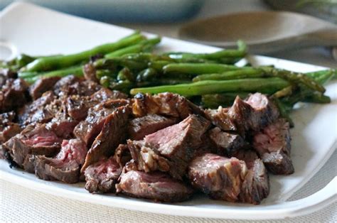 Quick and healthy menus in 45 minutes (or less). Grilled Soy Pepper Beef Tenderloin - Forks and Folly