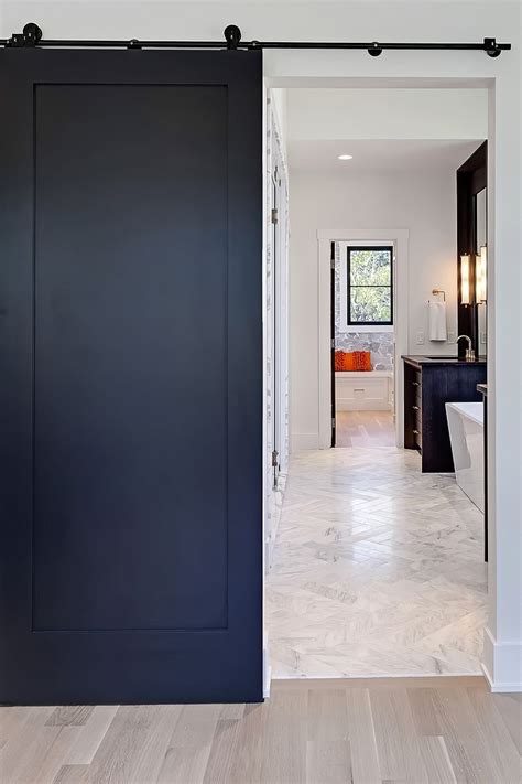 These timeless, elegant, classic colours guarantee beautiful, usable colour all the time, every time. Benjamin Moore Midnight Dream 2129-10 Navy Black Paint ...
