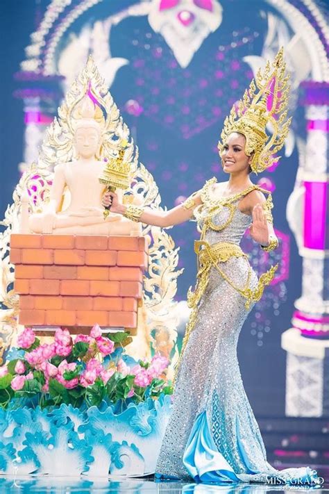 วันวิสาขบูชา ความหมาย ของคําว่า วิสาขบูชา หมายถึงการบูชาในวันเพ็ญเดือน 6 วิสาขบูชา ย่อมาจาก วิสาขปุรณมีบูชา แปลว่า. ชุด ทักษิณาติโลกอาราม วัดติโลกอาราม วัดกลางน้ำตั้งอยู่กลาง ...