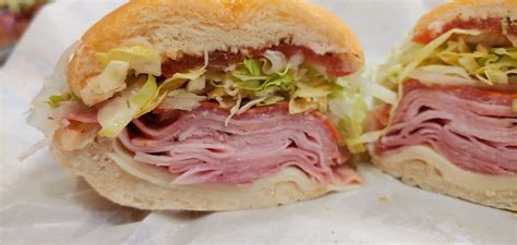 Cold subs (does not include vinegar, oil nor mayonnaise unless indicated). Jersey Mike's - Dimple Dash Review | Dimple Times
