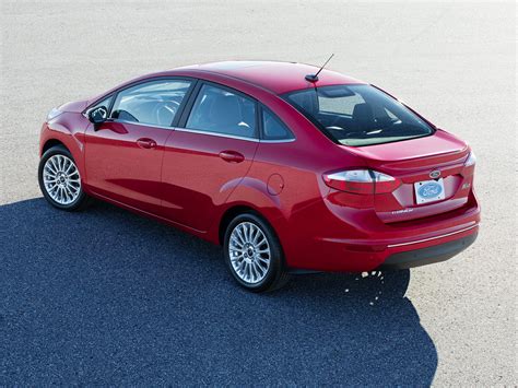 2015 Ford Fiesta Price Photos Reviews And Features