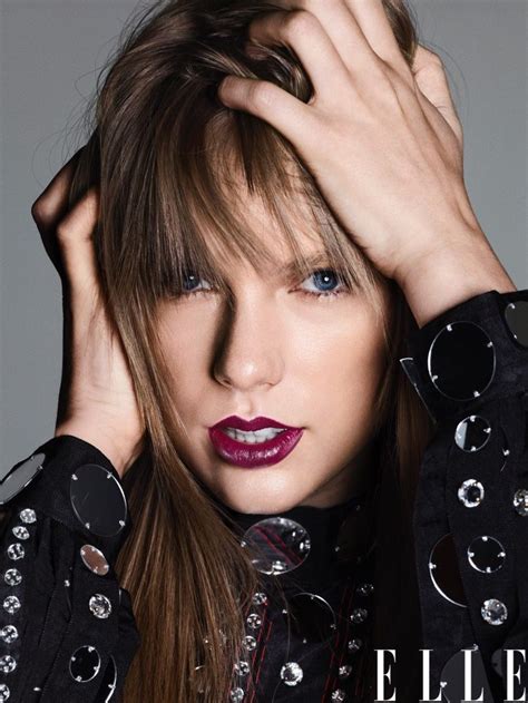 Taylor Swift Poses In A Gucci Embellished Top Taylor Swift Web Taylor