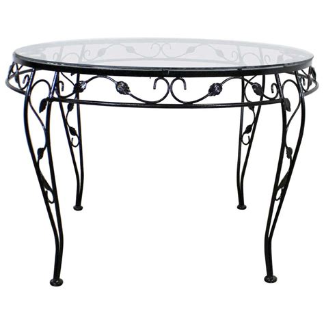 Vintage Wrought Iron Meadowcraft Iron Outdoor Patio Round Dining Table