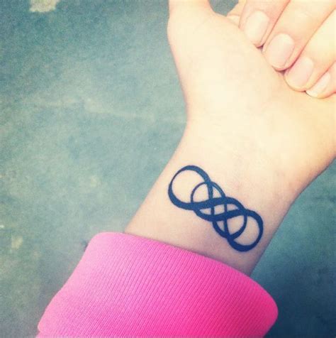 For a piece of writing, or a tattoo. Infinity Tattoo - 25+ Awesome Infinity Tattoo Designs ...