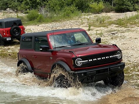 2022 Ford Bronco And Bronco Raptor Towing Capacity Sport Price