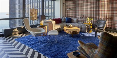 For the most part if the dimensions of your room prevent you from positioning your bed on the wall across from the door try to make room for at least one comfortable chair. 10 Amazing Modern Living Room Seating Arrangement Ideas