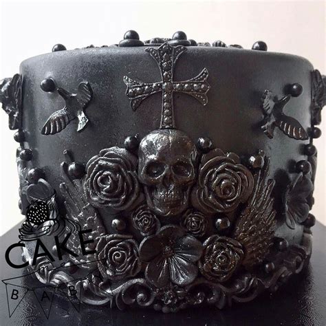 Pin By Pamelatrix On Pasteles Gothic Birthday Cakes Goth Cakes