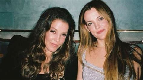 lisa marie presley s daughter riley keough makes tiktok debut one month after mom s death ny