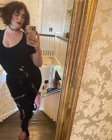 Christina Hendricks Shows Off Her Gorgeous Home In Sultry Mirror Selfie