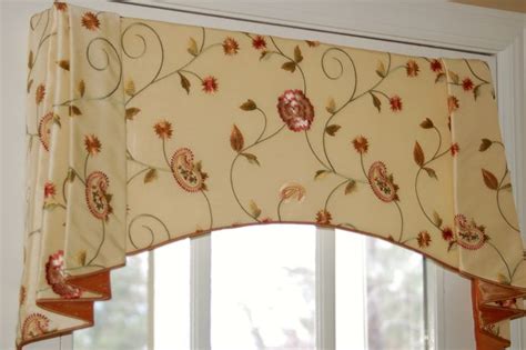 Moreland Swag Pattern Great Shape On This Valance Welcome Home [ Decor Design In