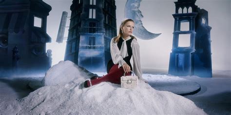 Roger Vivier Holiday Campaign Film Starring Camille Razat Les Fa Ons