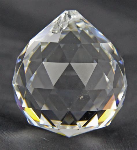 Faceted Crystal 40mm Sphere Yuán Qiú