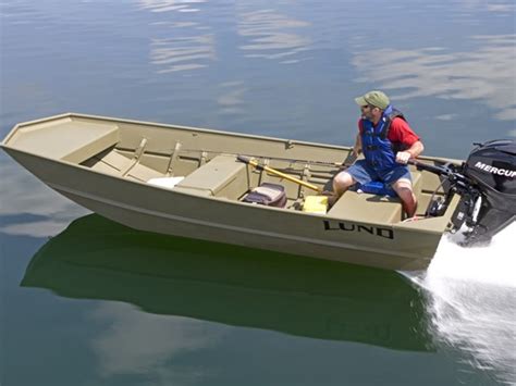There's a reason lowe jons have been serving anglers, hunters and commercial clients since 1971: 1436 Jon Boat Boats for sale
