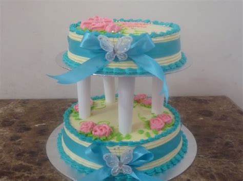 Planning a unicorn themed party? ~Liza's Yummy Cakes~: Kek perkahwinan 2 tingkat ~ pink & biru.