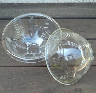 TWO Vtg Hazel Atlas Depression Glass CRISS CROSS Mixing Bowls 8 5 8